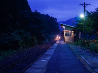 JR因美線・知和駅(岡山県:2015年9月)