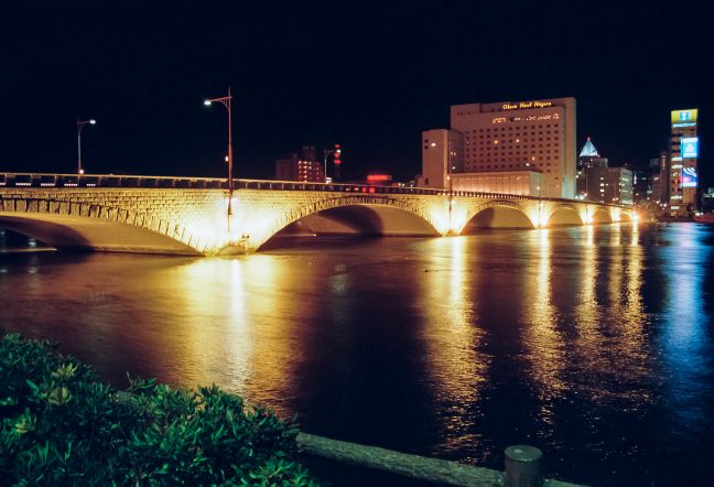 信濃川・万代橋(新潟県:1996年12月)