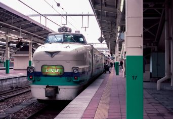 JR白新線・新潟駅・特急「いなほ」（新潟県：1998年2月）