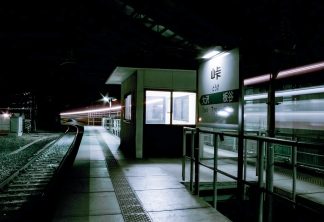 JR奥羽本線・峠駅（山形県：2001年1月）