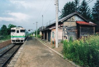 JR石北本線・天幕駅（廃駅）（北海道：2001年6月）