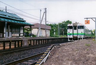 JR石北本線・奥白滝駅（廃駅）（北海道：2001年6月）