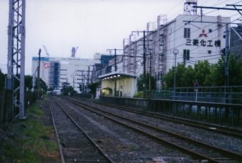 JR鶴見線・大川駅（神奈川県：2001年7月）