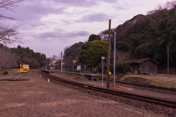 JR肥薩線・大畑駅(熊本県：2017年1月)