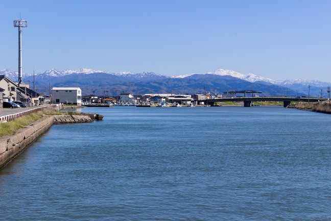 金石港(石川県:2021年4月)
