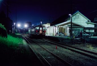 JR烏山線・烏山駅（栃木県：2001年8月）