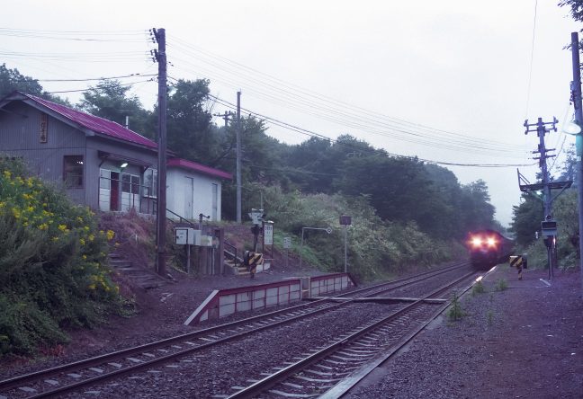 JR函館本線・姫川駅（北海道：2001年8月）