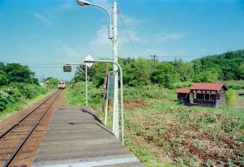 JR宗谷本線・北星駅（北海道：2001年8月）