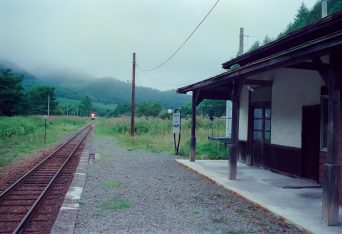 ちほく高原鉄道・川上駅（北海道：2001年8月）