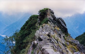 飛騨山脈・西穂高岳付近（長野県：2001年9月）
