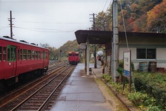 JR山陰本線・久谷駅（兵庫県：2001年11月）