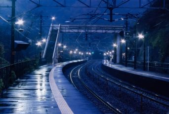 JR中央本線・古虎渓駅（岐阜県・2001年11月）