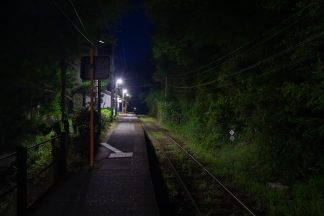JR土讃線・新改駅(高知県:2016年5月)