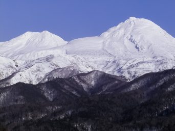 知床山系・羅臼岳（北海道：2003年3月）