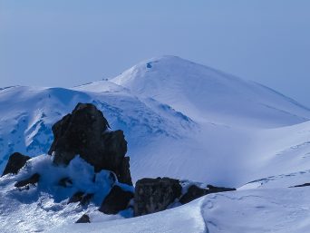 大雪山系・旭岳（北海道：2003年4月）