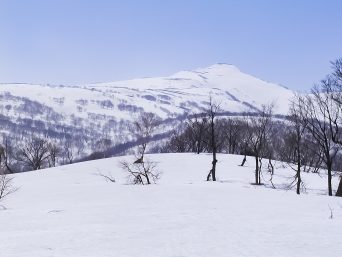 増毛山地・暑寒別岳（北海道：2003年5月）