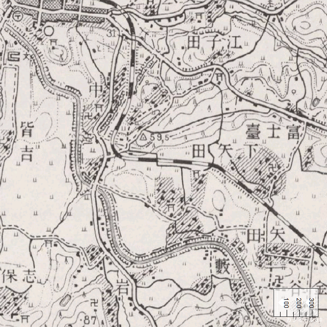 旧版地形図：上総川間駅周辺（1941年10月発行）旧版空撮画像：上総川間駅周辺（1961年11月12日撮影）
