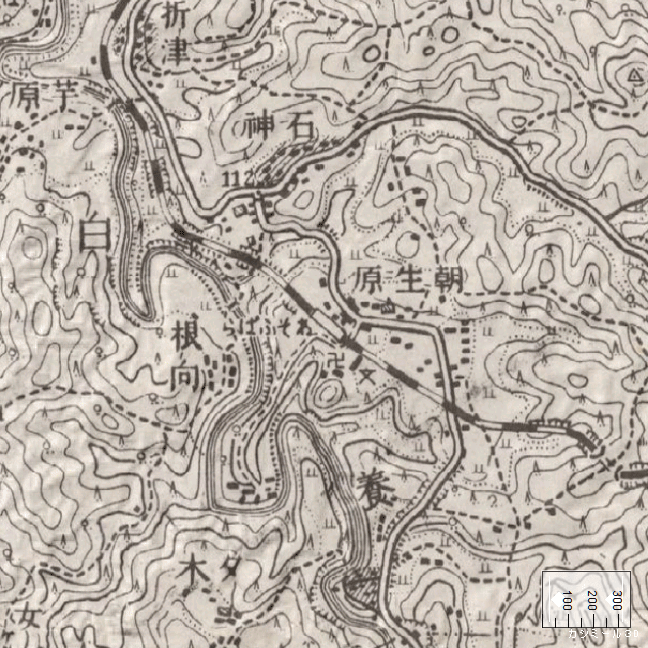 旧版地形図：養老渓谷付近（1947年5月発行）　旧版空撮画像：養老渓谷付近（1966年11月22日撮影）