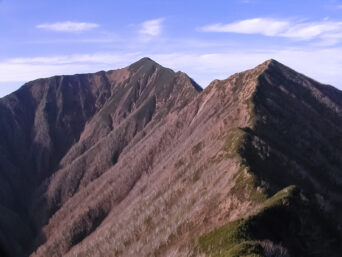 日高山脈・コイカクシュサツナイ岳（北海道：2003年10月）