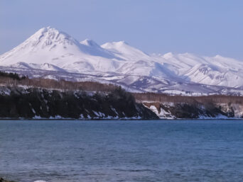 知床山系・羅臼岳（北海道：2004年4月）