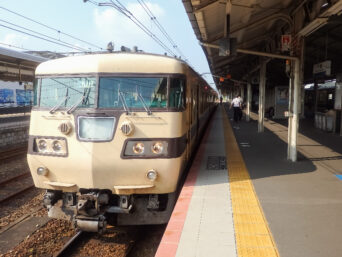 JR山陽本線・下関駅（山口県：2015年8月）