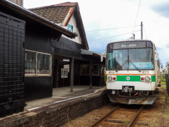 紀州鉄道・西御坊駅（和歌山県：2015年8月）