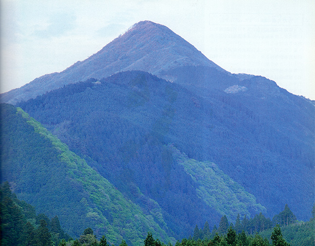 引用図：「高見山（日本の山1000・山と渓谷社・1992年）」