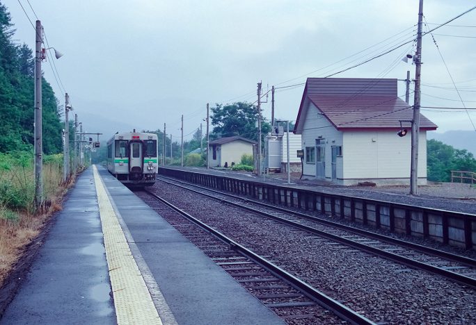 JR函館本線・銀山駅（北海道：2001年8月）