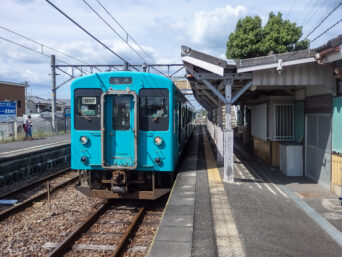 JR和歌山線・柳本（奈良県：2015年9月）