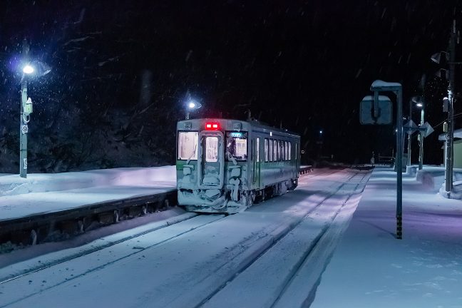 JR函館本線・銀山駅(北海道:2016年1月)
