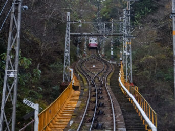 南海電鉄鋼索線・極楽橋～高野山間（和歌山県：2015年11月）