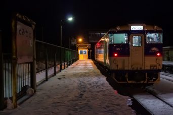 JR石勝線・十三里駅（北海道：2016年1月）