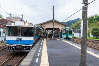 JR牟岐線・牟岐駅・特急「むろと」（徳島県：2016年5月）