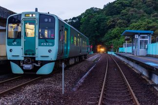 JR牟岐線・海部駅（徳島県：2016年5月）
