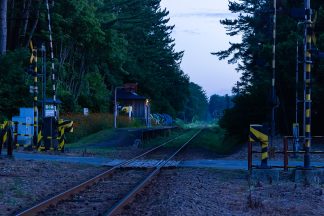 津軽鉄道・毘沙門駅(青森県:2016年8月)