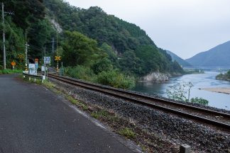 JR三江線・田津～川戸間（島根県：2016年10月)