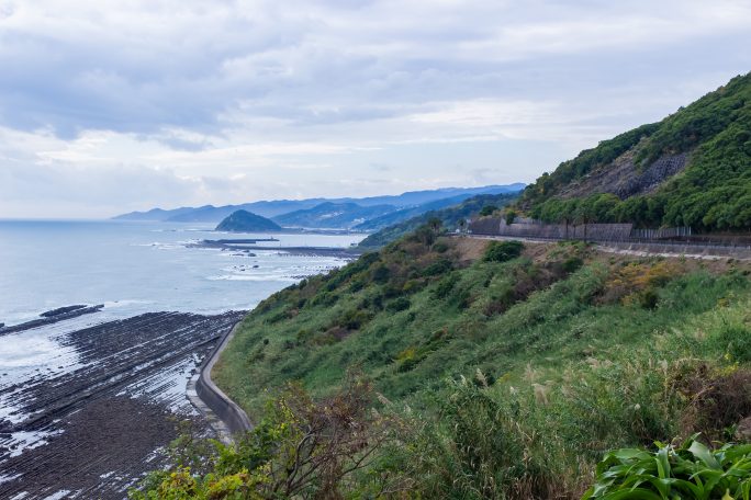 日南海岸・堀切峠（宮崎県：2016年12月)