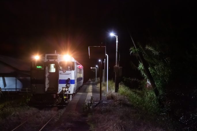 JR日南線・福島高松駅（宮崎県：2016年12月)