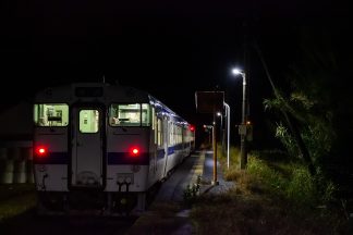 JR日南線・福島高松駅(宮崎県:2016年12月)