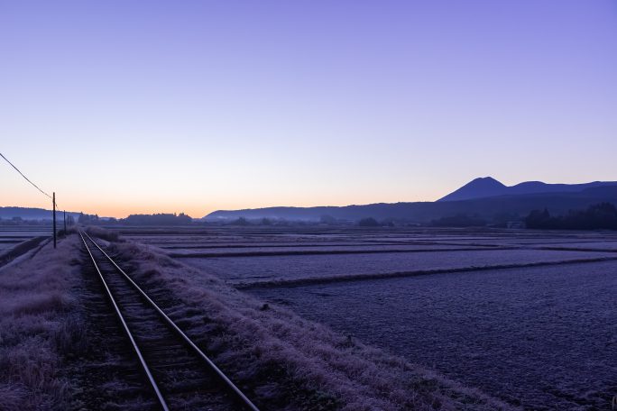 JR吉都線・えびの上江駅（宮崎県：2016年12月）