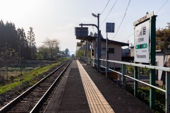 JR北上線・立川目駅（岩手県：2017年5月）