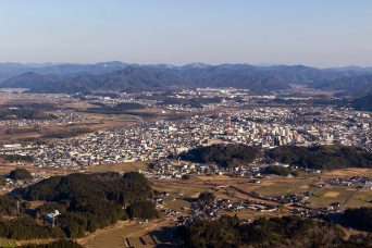 姫髪山から望む福知山市街地（京都府：2020年2月）