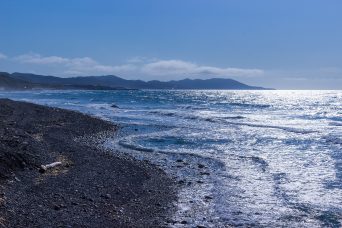 日高・笛舞付近から望む襟裳岬方面（北海道：2020年10月）