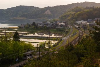 JR小浜線・勢浜駅（福井県：2021年4月）