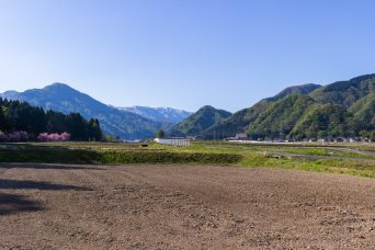 北陸鉄道金名線・西佐良～下吉谷間・手取峡谷付近（石川県：2021年4月）