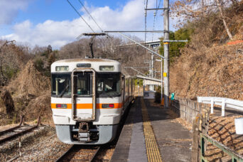 JR飯田線・千代駅（長野県：2021年12月）