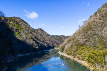JR飯田線・田本駅付近・竜田橋から望む天竜川（長野県：2022年1月）
