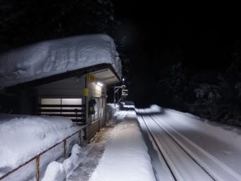 JR飯山線・足滝駅（新潟県：2022年1月）