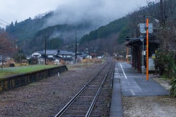 JR姫新線・岩山駅（岡山県：2022年3月）