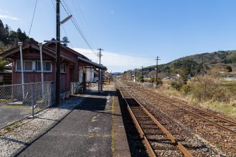 JR芸備線・矢神駅（岡山県：2022年3月）